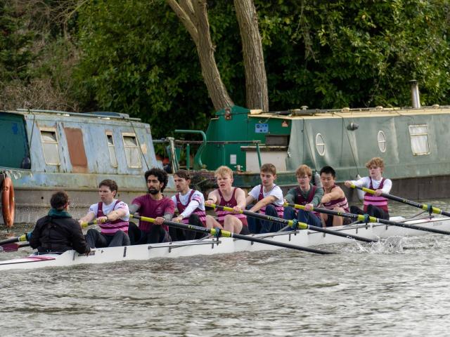 St Catharine's M2 crew rowing in the Lent Bumps 2024