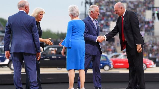 Ian Metcalfe shaking hands with King Charles III during the opening ceremony of the Birmingham Commonwealth Games