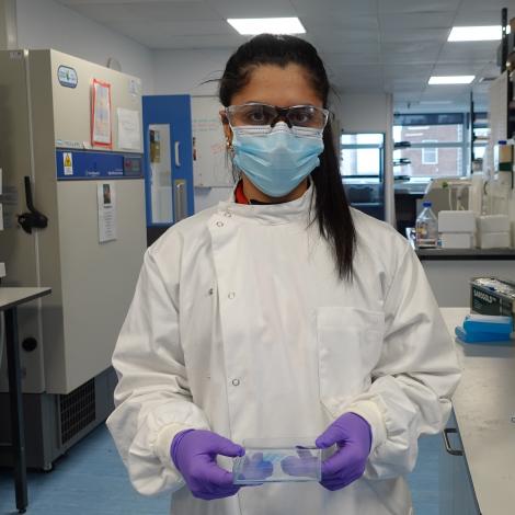 A student in a CIMR laboratory